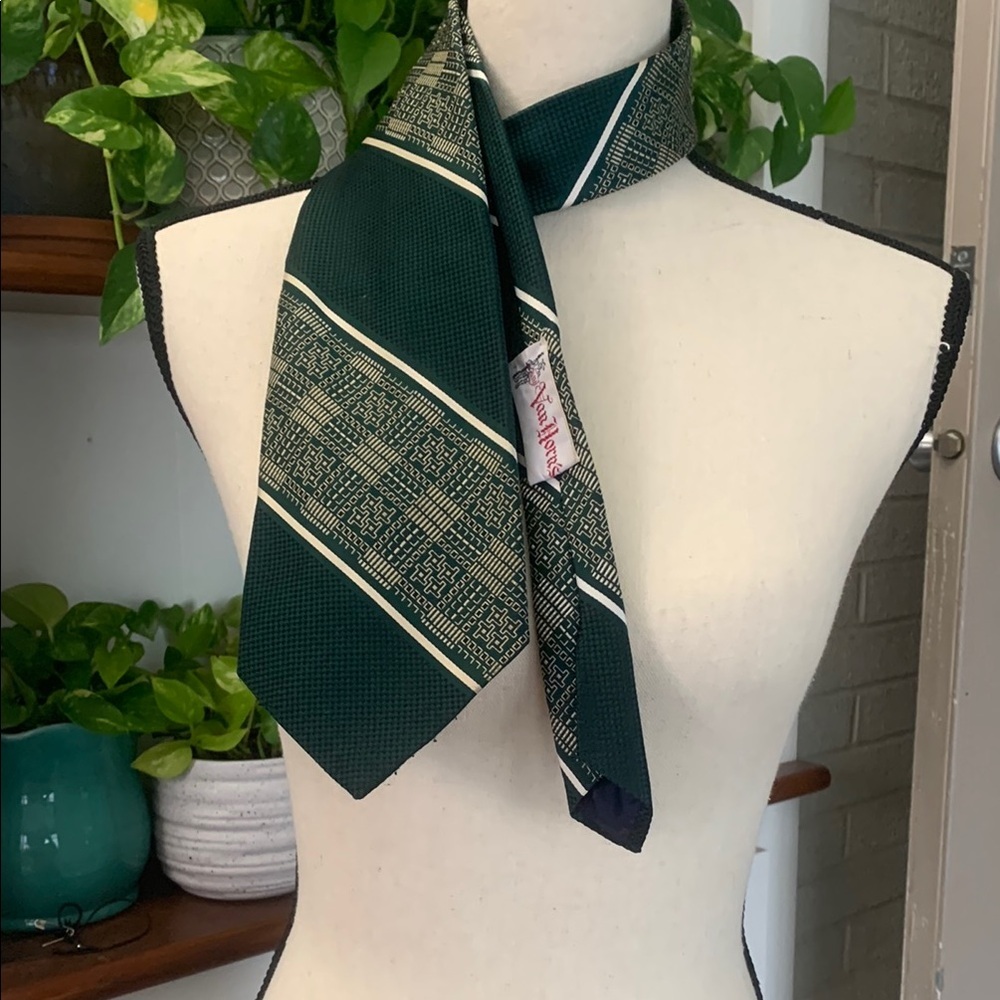 Jean Claude Vidal Van Horn's Tie EUC Vintage 4.5"Wide L55" Green Diagonal patter